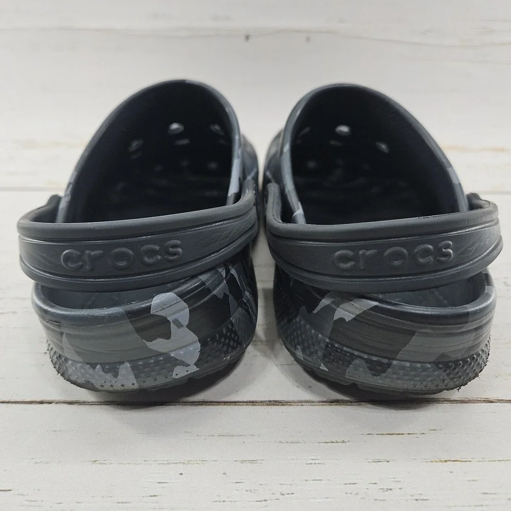 Crocs Baya Clogs Juniors J3 Unisex Black Gray Camouflage Slip On Sandals Shoes